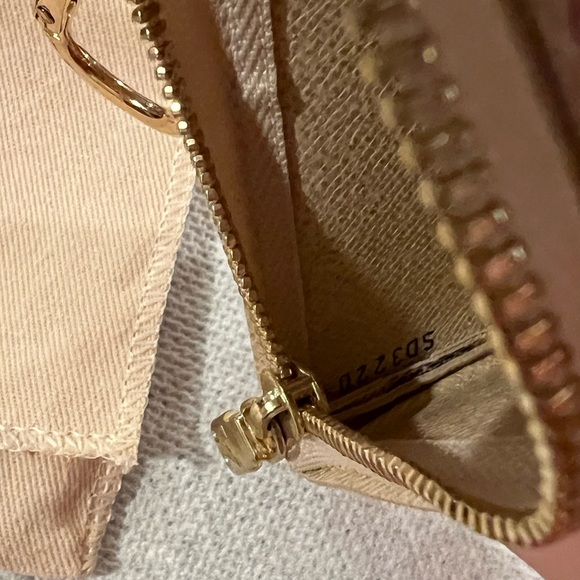 Rare Authentic Louis Vuitton Key Pouch In Damier Azur GUC - Picture 7 of 15